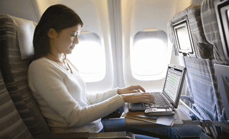 FAA allows most electronic devices during whole flight