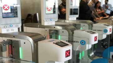 British Airways biometric boarding at LAX