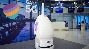 Helsinki Airport 5G robot