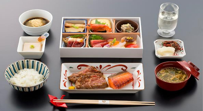 JAL business passengers can book meals in advance