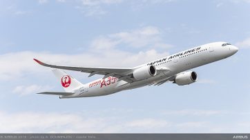 JAL first A350 XWB