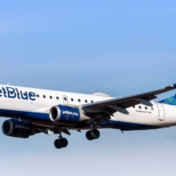 JetBlue retires Embraer E190 as Avelo orders up to 100