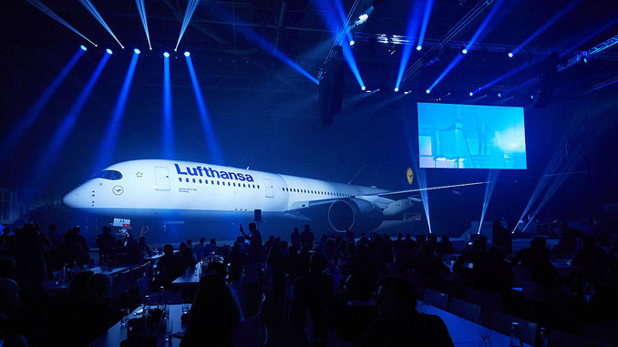 Lufthansa unveils its first A350-900