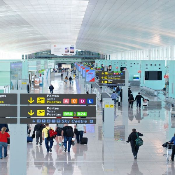 Vueling and Barcelona El Prat trial biometric boarding