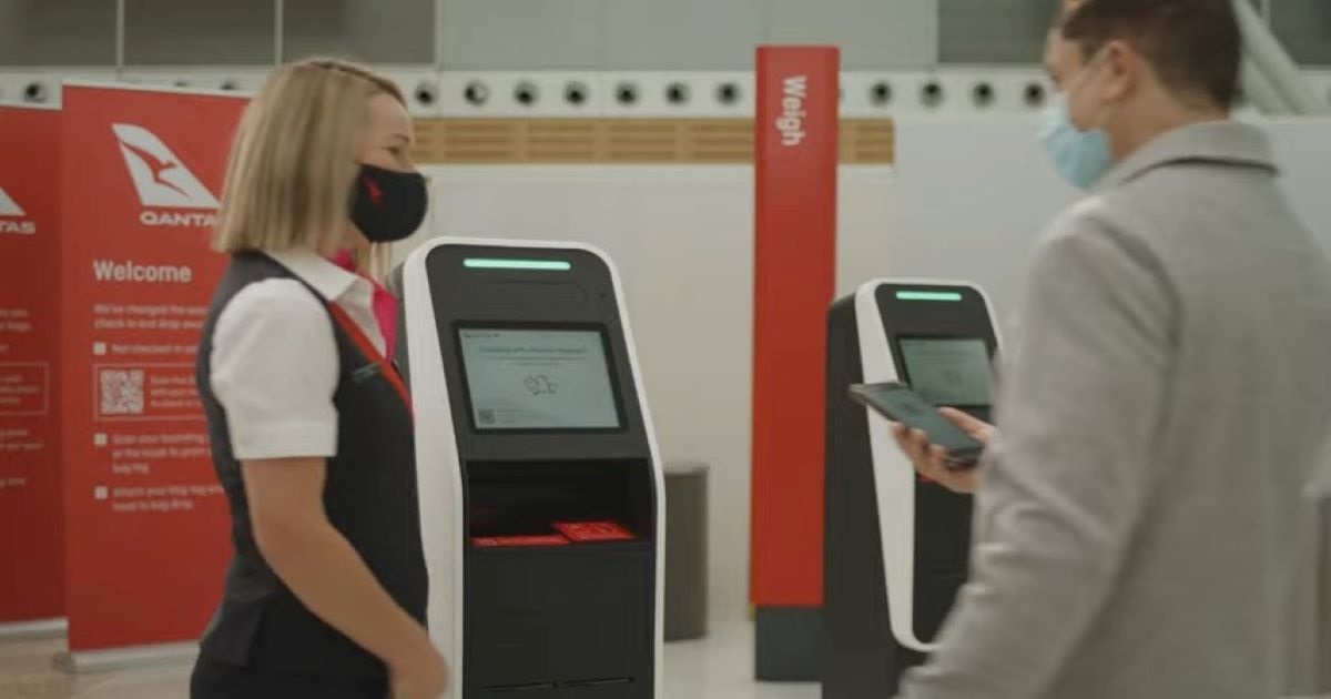 Qantas self-service kiosks will only print bagtags