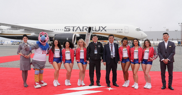 STARLUX Airlines first flight to Los Angeles