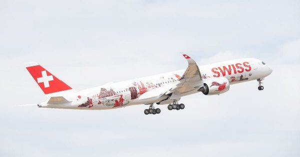 SWISS a350-900