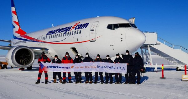 Smartwings 737 MAX in Antartica