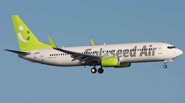 Solaseed Air 737-800