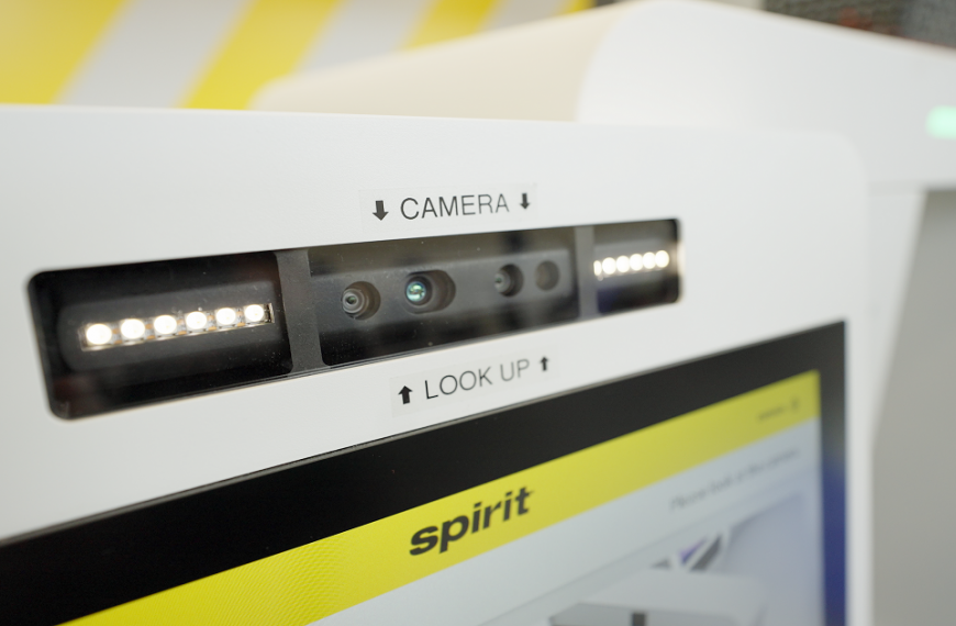 Spirit Airlines deploys biometric bag drop at LAX