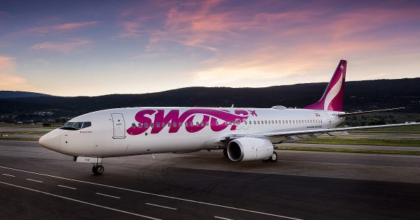 Swoop Boeing 737-800